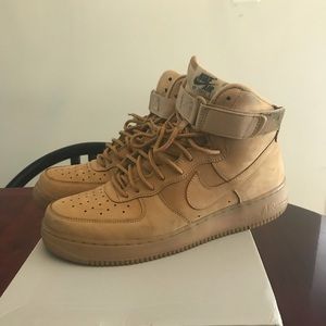 Nike Air Force 1 High Flax sz 9